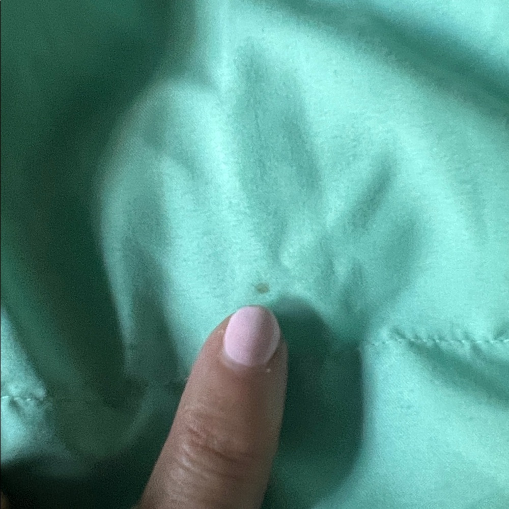 Gymshark Women's Mint Green Puffer Jacket - Picture 10 of 10